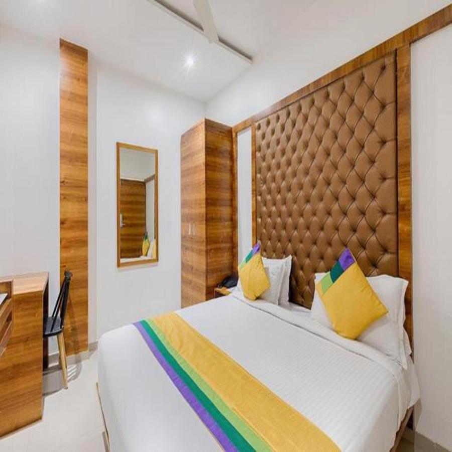 Hotel Riva International Goregaon- Near Nesco Mumbai Exteriör bild