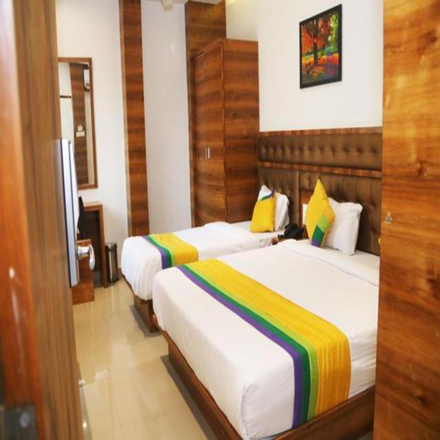 Hotel Riva International Goregaon- Near Nesco Mumbai Exteriör bild
