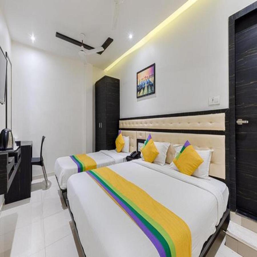 Hotel Riva International Goregaon- Near Nesco Mumbai Exteriör bild