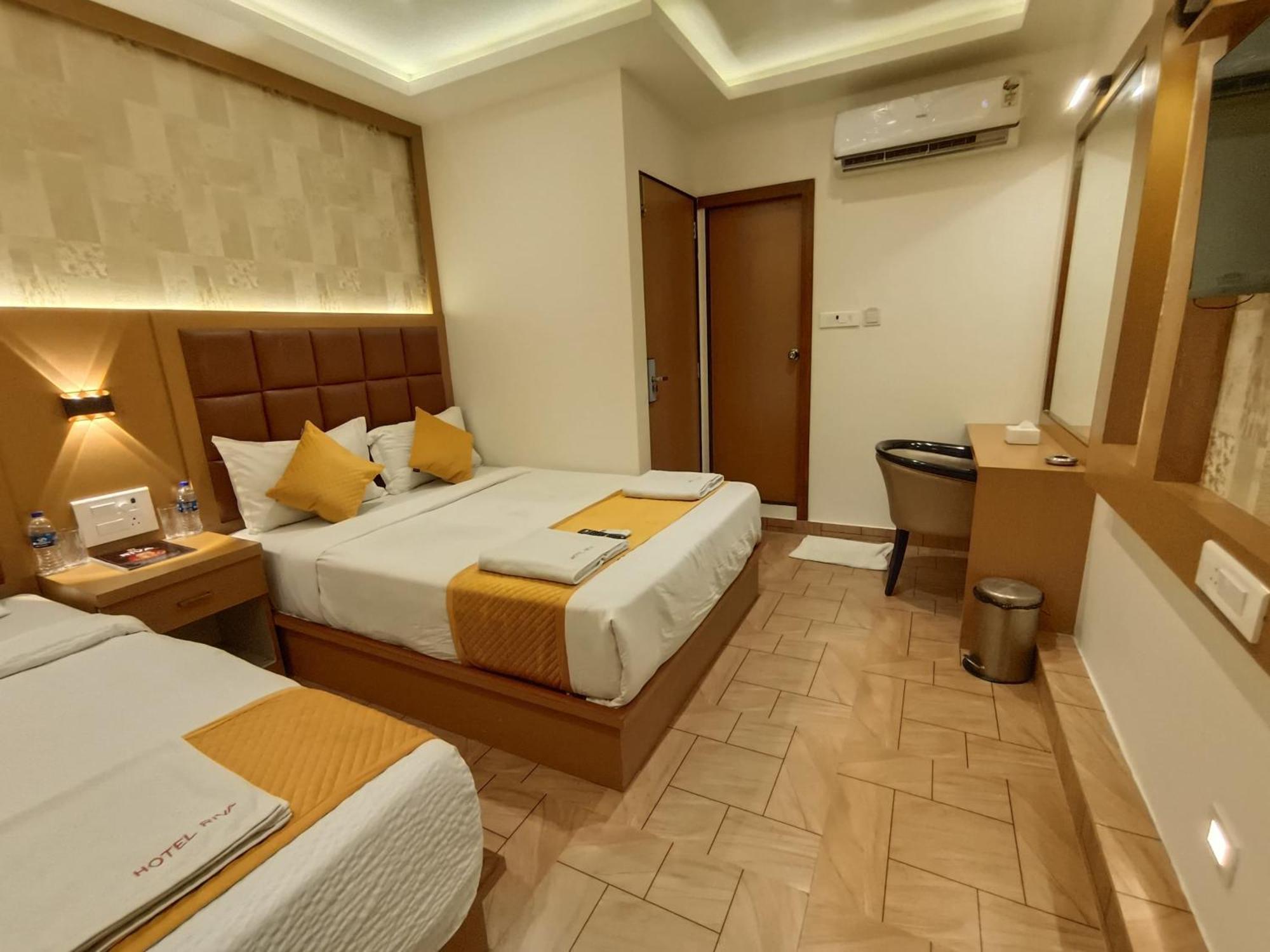 Hotel Riva International Goregaon- Near Nesco Mumbai Exteriör bild